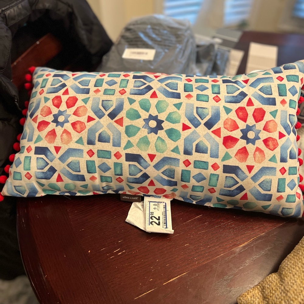 allen + roth outside pillow